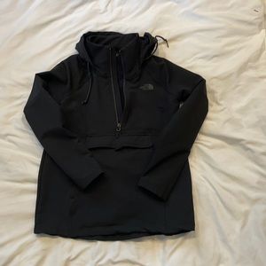 NORTH FACE ZIP UP WOTH POCKETS
